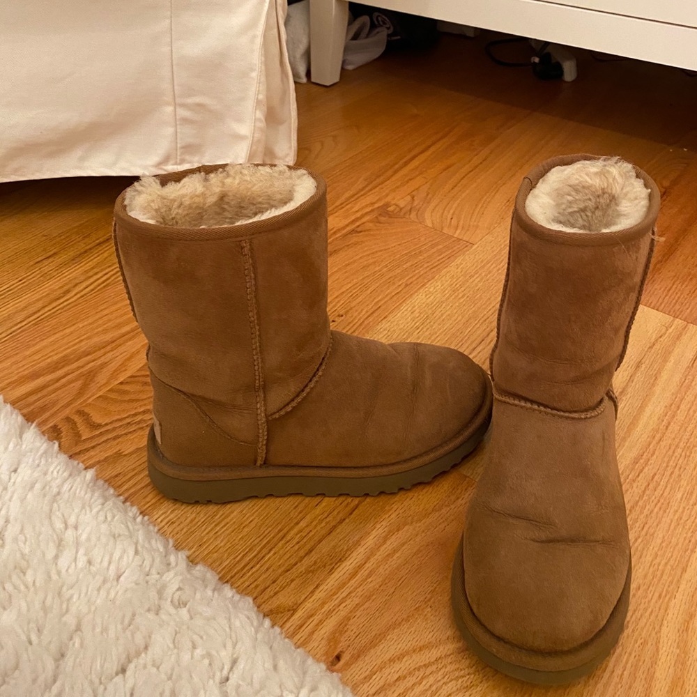 UGG Classic Short II Chestnut